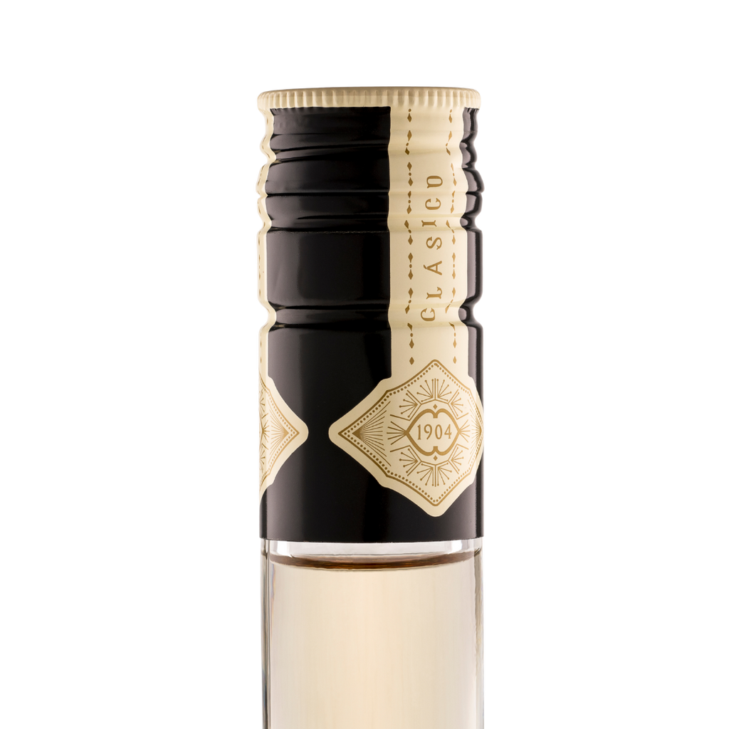 Clásico Reposado Tequila 750 mL